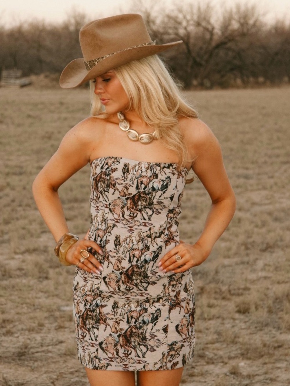Strapless Beige Floral-Print Bodycon Horse Dress size medium NWT